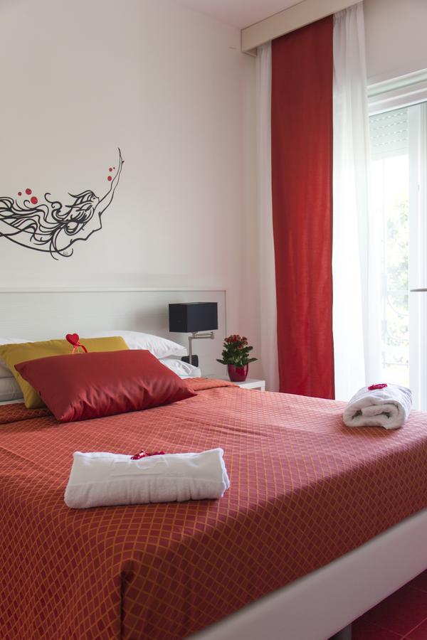 Hotel Villa Chiara Terracina Ngoại thất bức ảnh