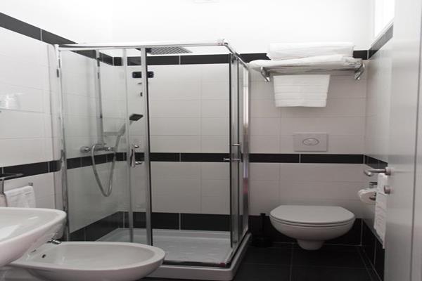 Hotel Villa Chiara Terracina Ngoại thất bức ảnh